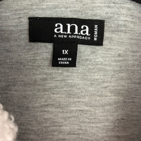 a.n.a Button down Jacket - Picture 3 of 7